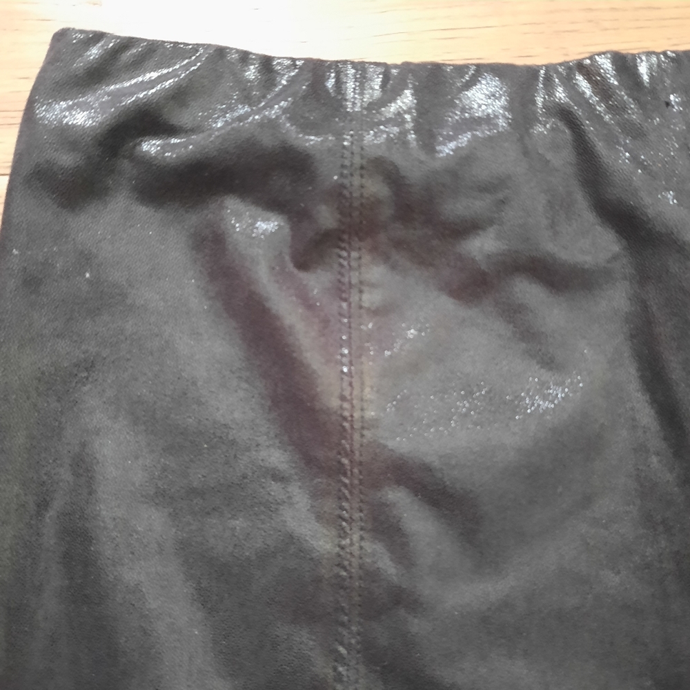 Hue Glossy Shiny Leggings - Picture 11 of 13
